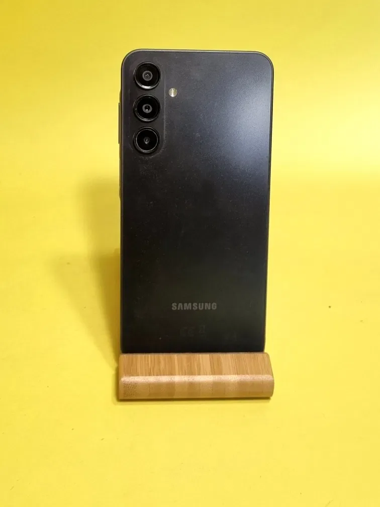 Продам телефон Samsung galaxy a16 4/128 Гб (a165f) nfc 16 андроїд — фото 2