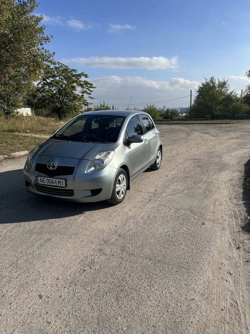 Продам Toyota Yaris — фото 2