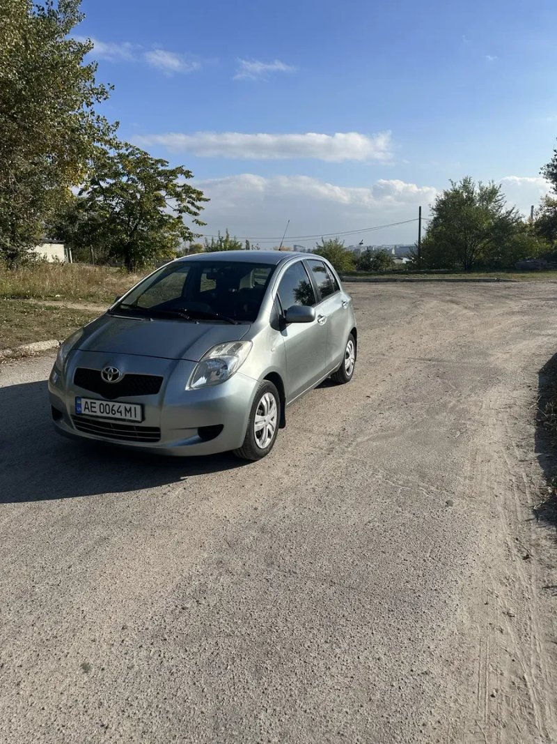 Продам Toyota Yaris — фото 4