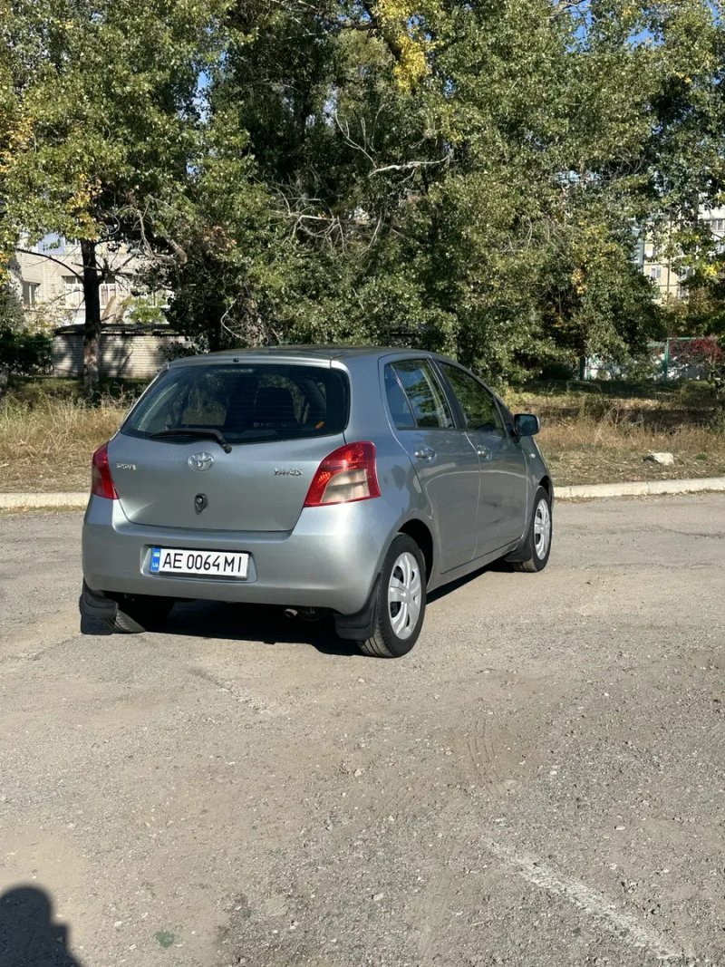 Продам Toyota Yaris — фото 7
