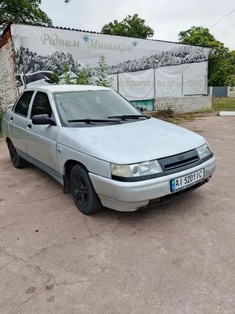 Продам ваз 2110