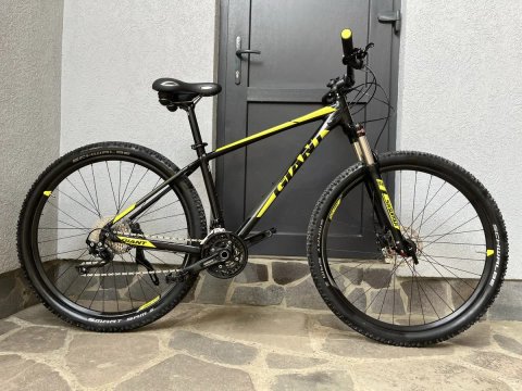 Продам велосипед Giant