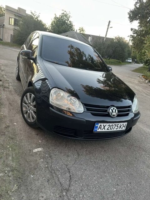 Продам Volkswagen Golf 5 в гарному стані