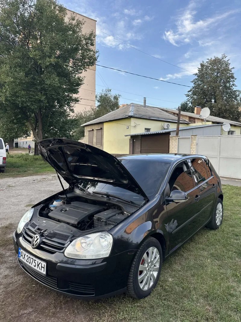 Продам Volkswagen Golf 5 в гарному стані — фото 8