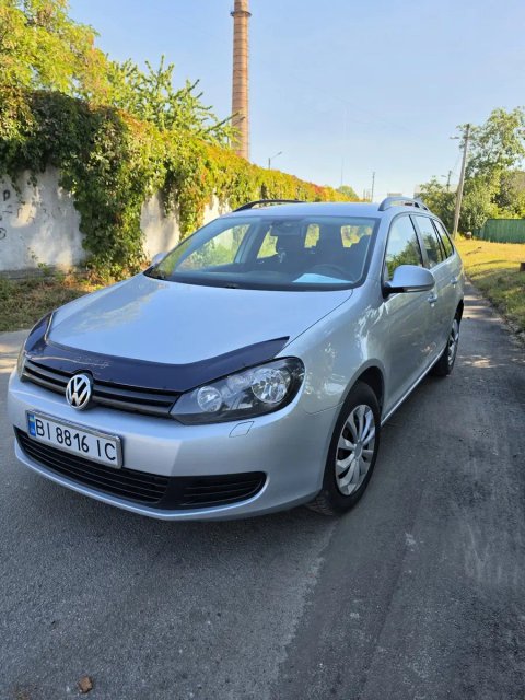 Продам Volkswagen Golf 6 1.6 tdi
