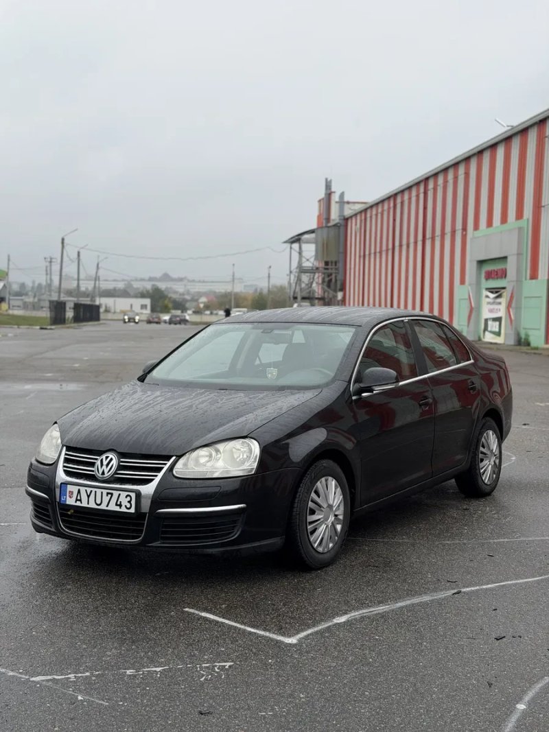 Продам Volkswagen Jetta 2007 года 1.9 дизель, механика 5 ступеней — фото 3