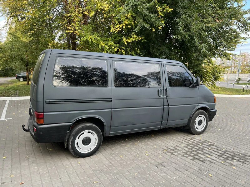 Продам Volkswagen Т 4 на боевом ходу — фото 4
