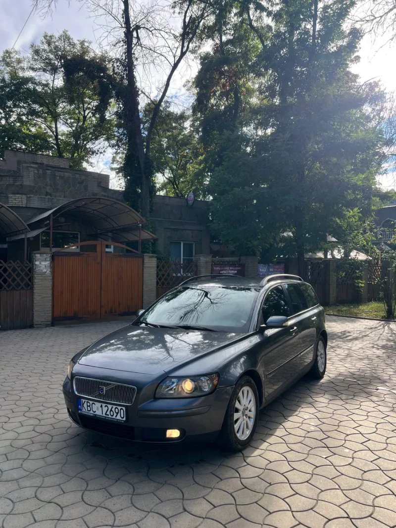 Продам Volvo V50, 2.0 дизель, механічна коробка — фото 7