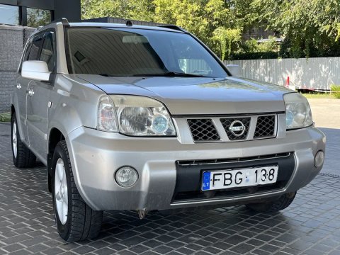 Продам X-Trail 2.2 турбодизель в хорошем состоянии
