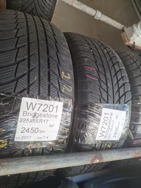 Продам зимові шини, колеса 225/55 r17
