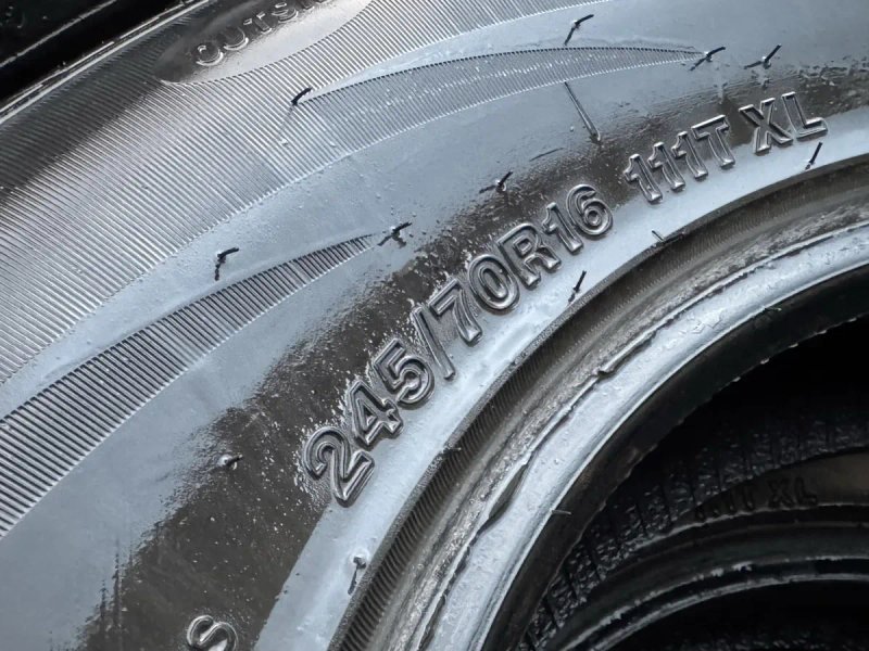 Продам зимову гуму 245/70 R 16 2025 року — фото 4