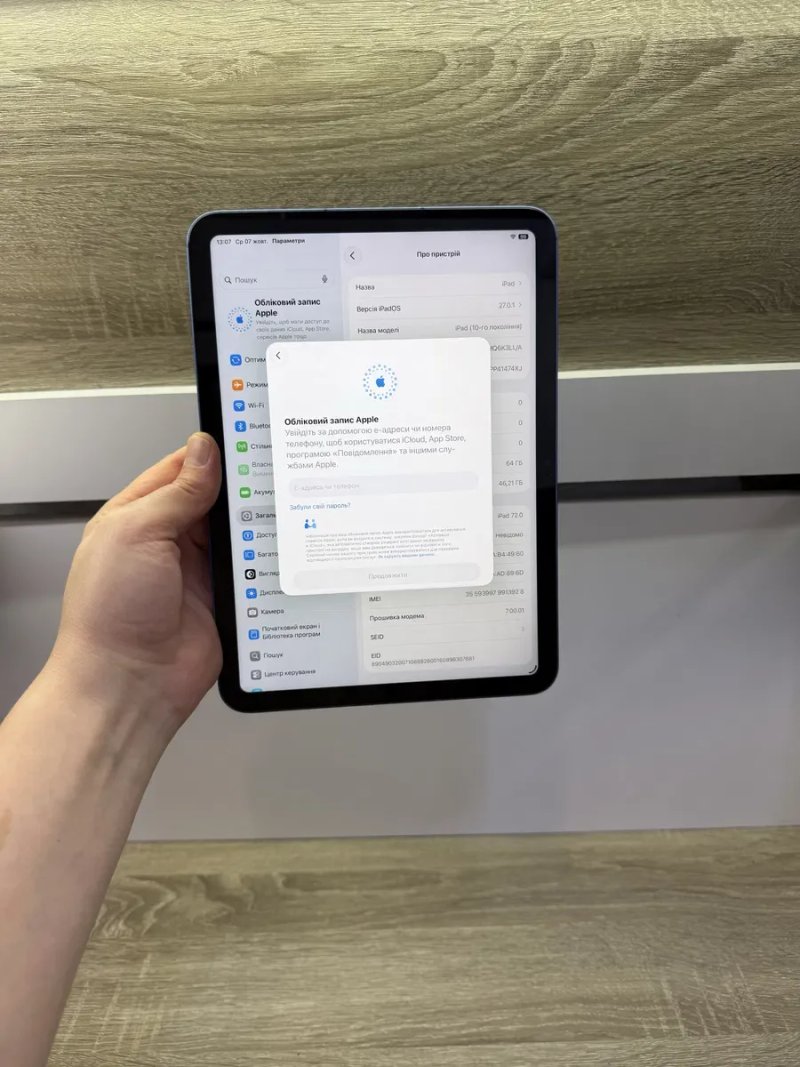 Продається iPad 10-го покоління LTE + Wi-Fi  хорошому стані. — фото 3