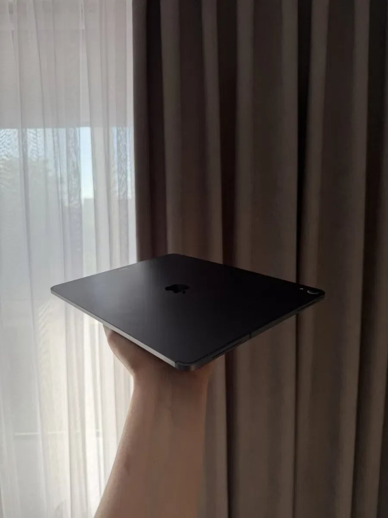 Продається iPad Pro 12.9 дюймів 3-го покоління, 256 GB пам’яті, LTE + Wi-Fi та дисплеєм 120 Гц. — фото 7