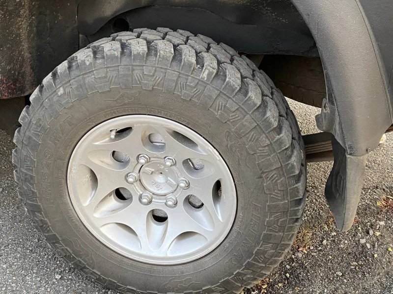 Продається Mitsubishi L200  повний привід понижайки все працює мотор 2,5 тді,в відміниму стані (2005 рік) — надійний та невбиваемий  рамний пікап ! — фото 8