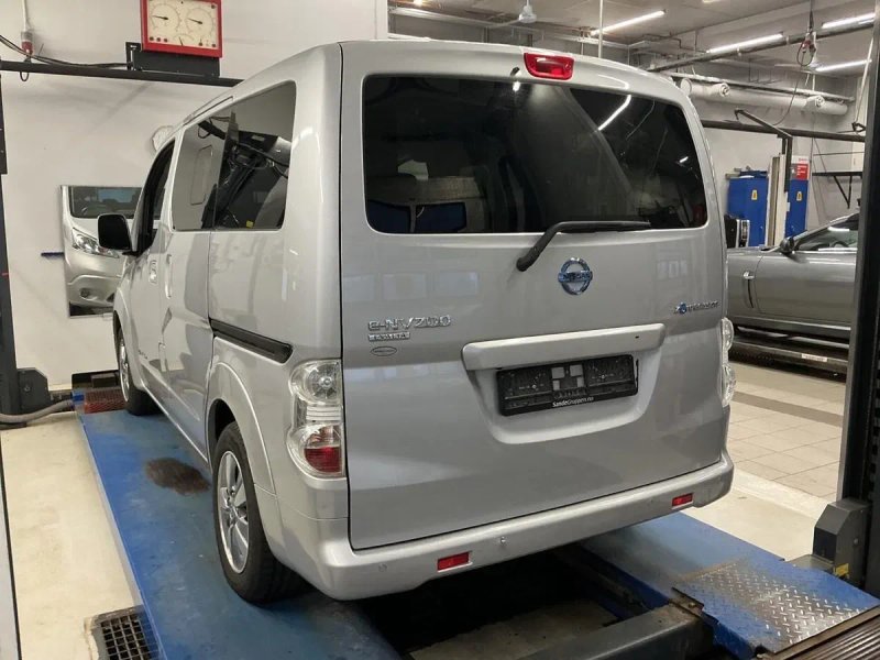 Продається в дорозі! Nissan E-NV 200 Evalia 7 місць 2020 року з батареєю 40 кВт — фото 3
