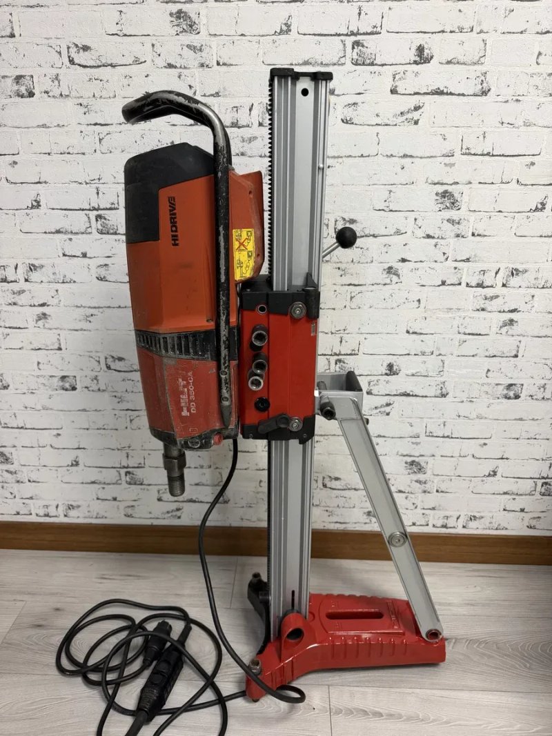 Професійна алмазна бурильна установка Hilti DD 350-CA на оригінальній станині Hilti DD-HD 30 — фото 2