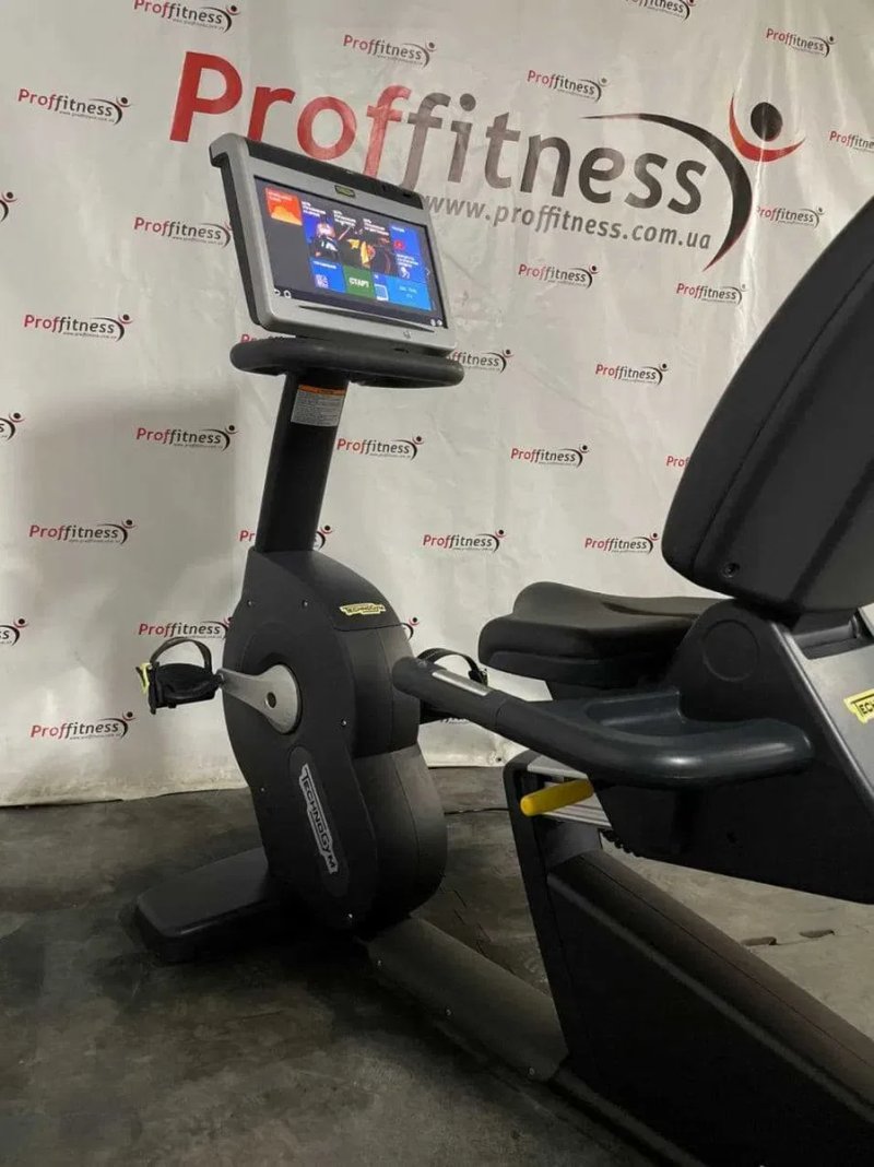 Професійний Велотренажер Technogym Техножим 700 Unity Горизонтальний — фото 7