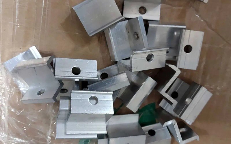 Профіль, та кріплення для сонячних панелей, баластні системи. — фото 3