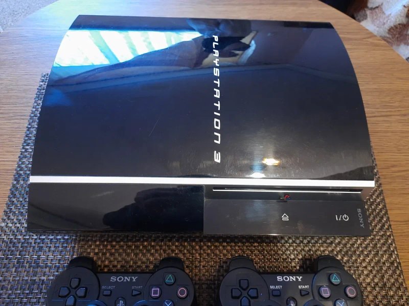PS3 Fat 500gb +45 игр Gta 5, San Andreas/Fifa 19/Mortal/Tekken/Metro — фото 2