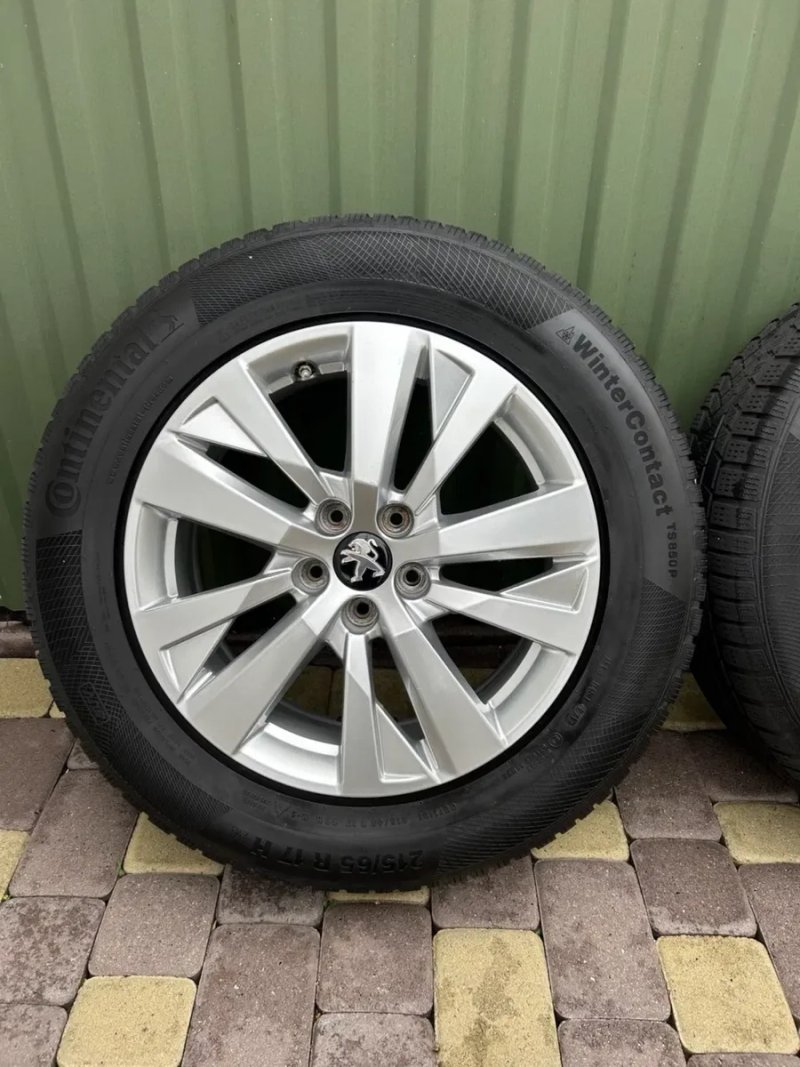 R17 оригінальні диски 5x108 Peugeot 3008/5008 / Ford Kuga / Renaul Koleos 215/65R17 (зима) — фото 4