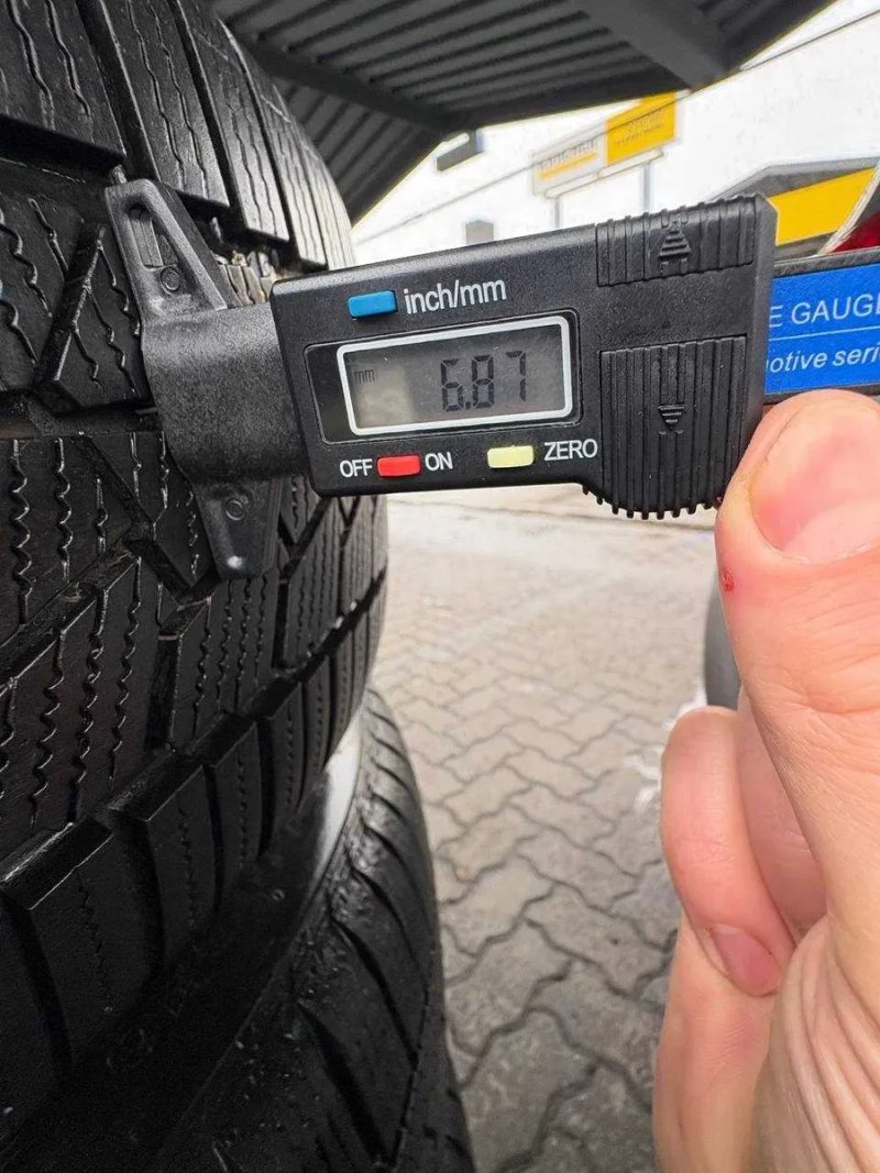 R18 225 60 Continental WinterContact TS 860 S 104H XL Run Flat dot2320 7mm+- BMW X3 X4 Audi Q5 Mercedes-Benz GLC Toyota RAV4 Volvo XC60 — фото 6