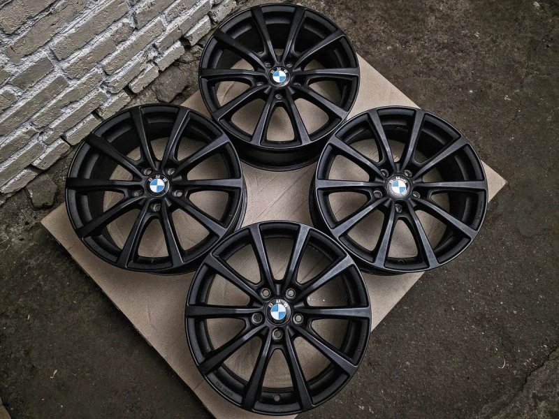 R18 5x120 | Original | Germany | BMW/Volkswagen/Honda/Acura/Chevrolet/Land Rover | Комплект/4шт | Преміум диски | Рідна фарба, ідеальний стан — фото 5