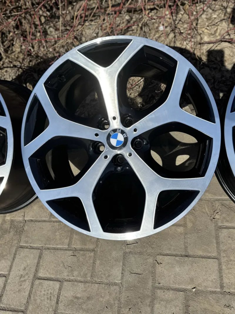 R20 214 стиль диски на BMW X5 X6 E53 E70 E71 F15 F16 — фото 4