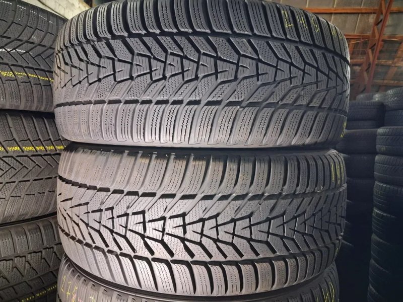 Разноширокий комплект 245/40 ; 275/35 R20 Hankook Isept Evo 3 шини б/у зима — фото 3