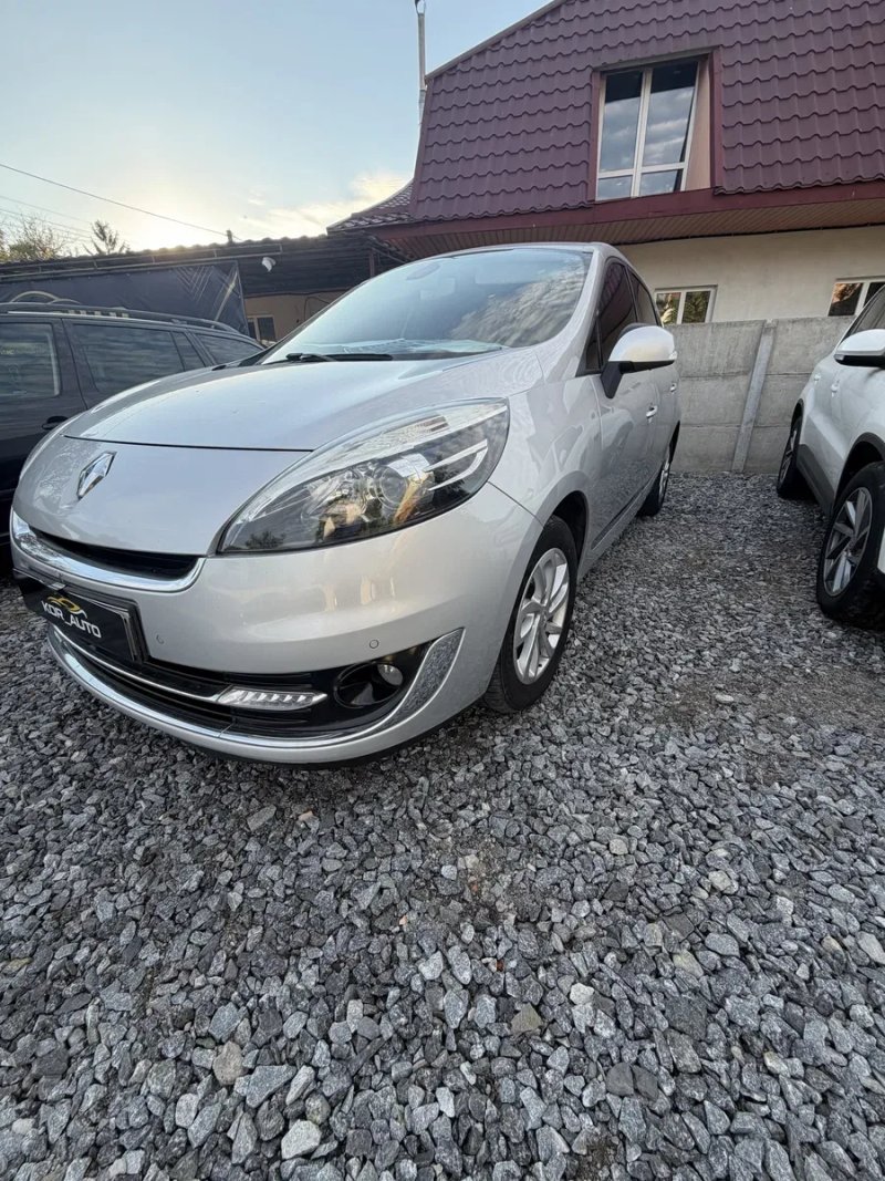 Renault Grand Scenic III, 2012 рік, 1.5 дизель — фото 2