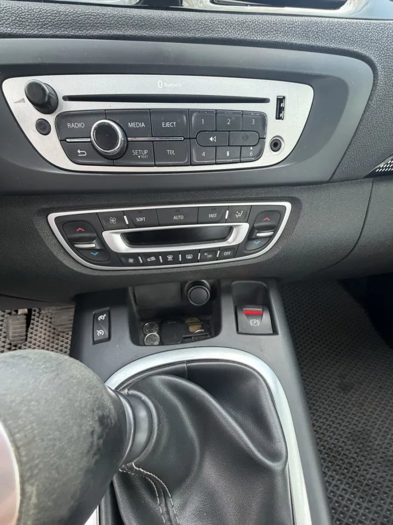Renault Grand Scenic III, 2012 рік, 1.5 дизель — фото 6