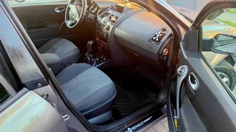 Renault Megane || 2006 ГБО 1.6 — фото 5