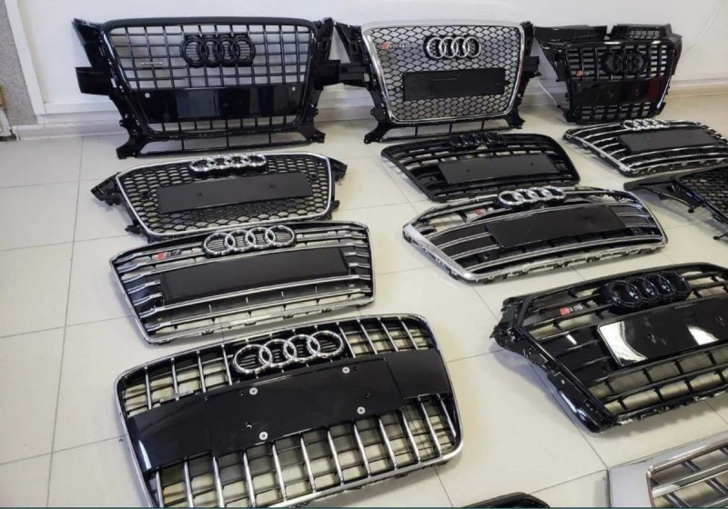Решетка радиатора Audi Ауди Q5 Q7 Q8 Q3 А1 A6 А3 A4 А5 A7 А8 стиль S — фото 3