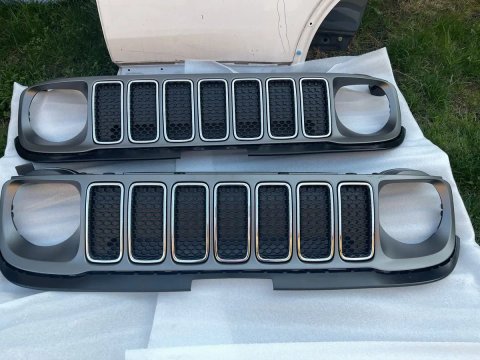 Решітка гриль рестайл jeep renegade