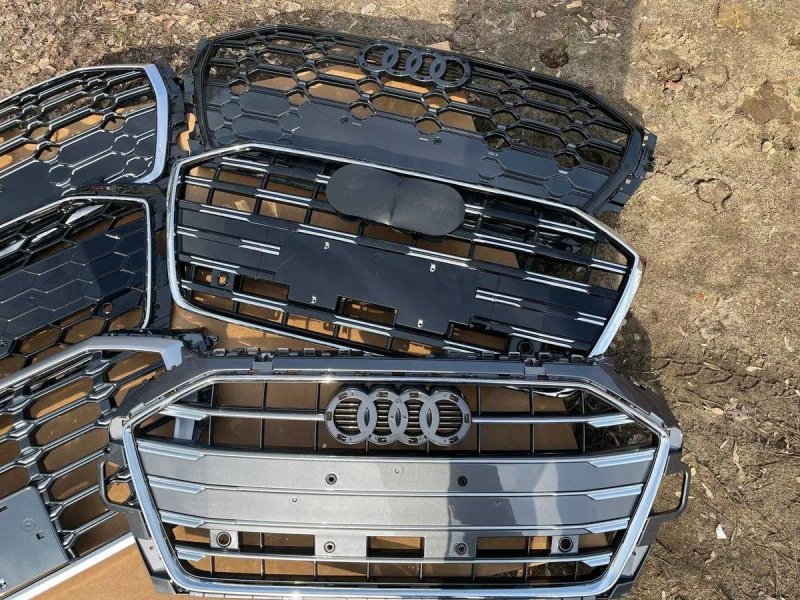 Решітка радіатора решетка радиатора Audi Q5  Q7  A4  A5  Q3  A3 — фото 3