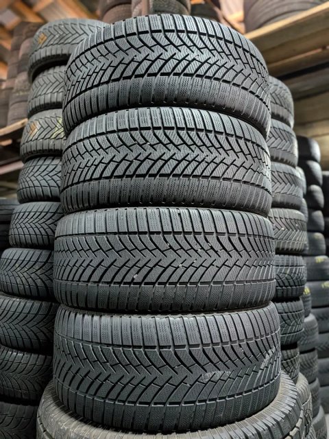 Резина зима зимові 245 45 r17 Semperit 23 рік колеса шини Gtyres