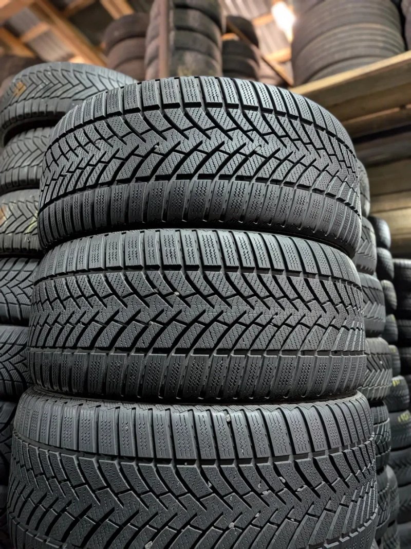 Резина зима зимові 245 45 r17 Semperit 23 рік колеса шини Gtyres — фото 3