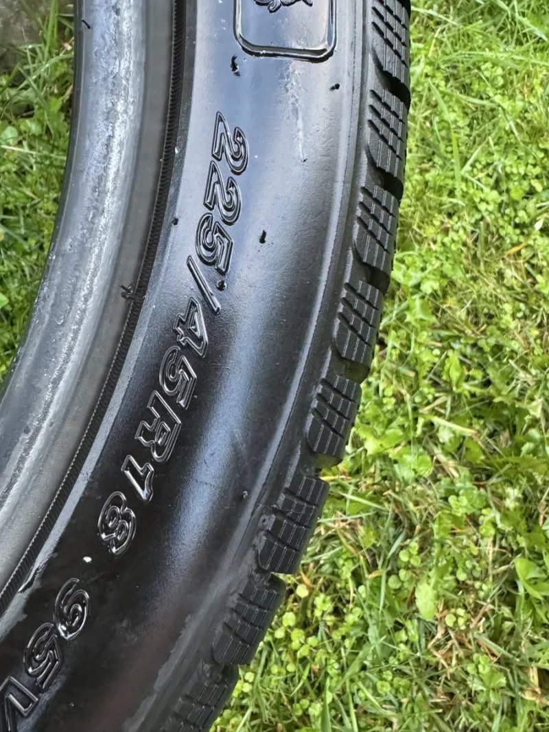 Різно широка зимова резина 255/40 R 18 225/45 R 18 — фото 6