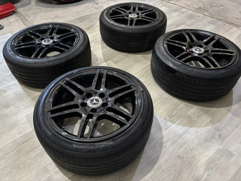 Різноширокі диски AMG R17 Mercedes c117 x156 w447 w204 w212 v class cla gla комплект дисків