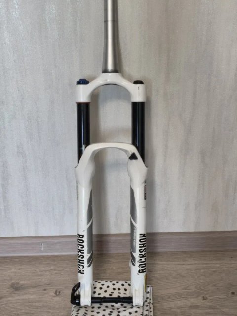 Rock Shox revelation Після ТО! Шток 17,5 150мм 100х15 вилка