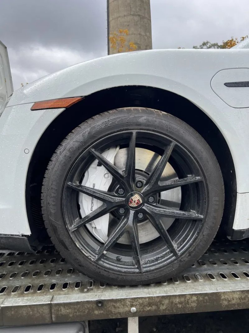 Розборка Porsche Taycan 4S — фото 5