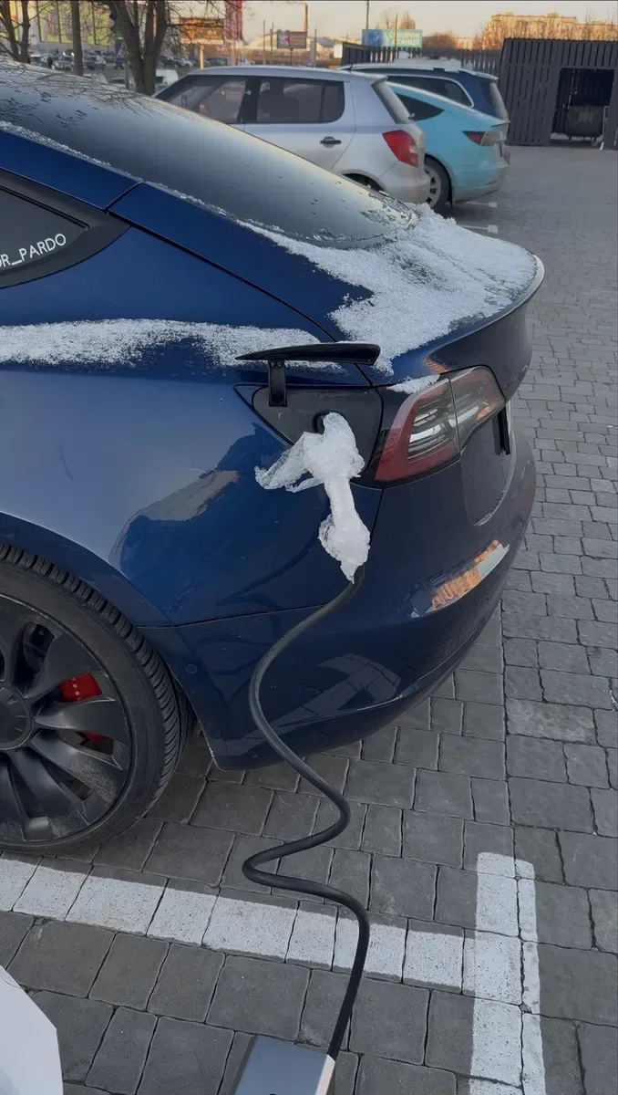 Розрядник 5 7 кВт для тесли 3 Y S X з Америки USA nacs-ts tesla V2H — фото 3