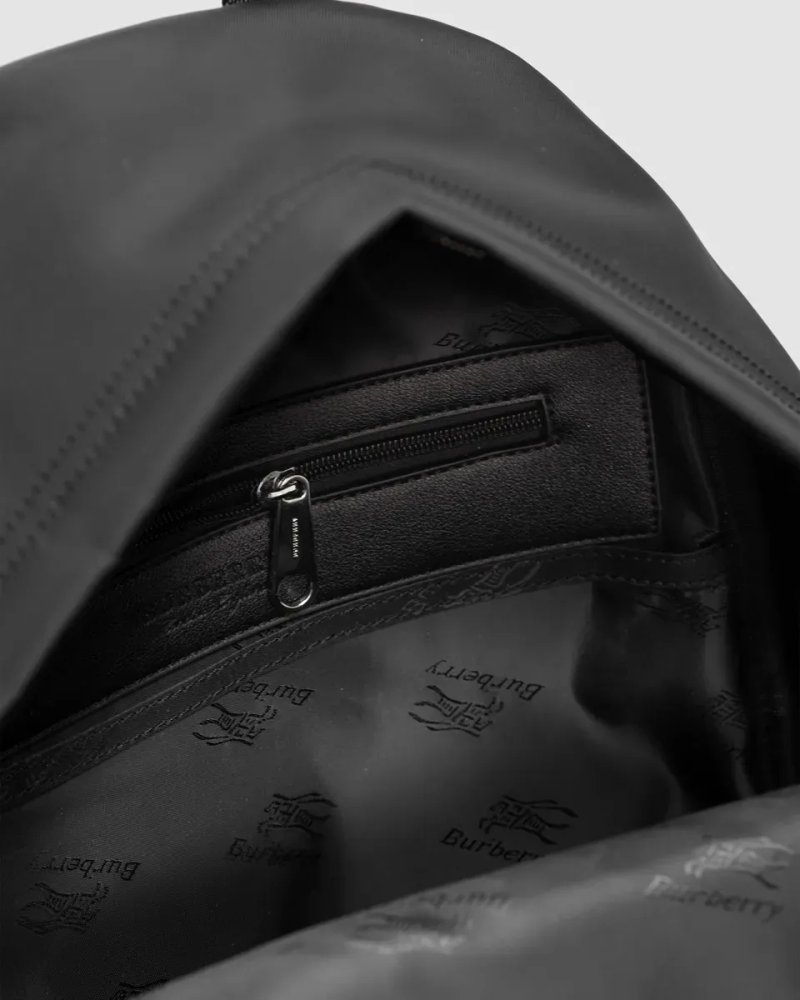Рюкзак чоловічий Burberry Logo Print Nylon Backpack Black копія 1:1 — фото 4