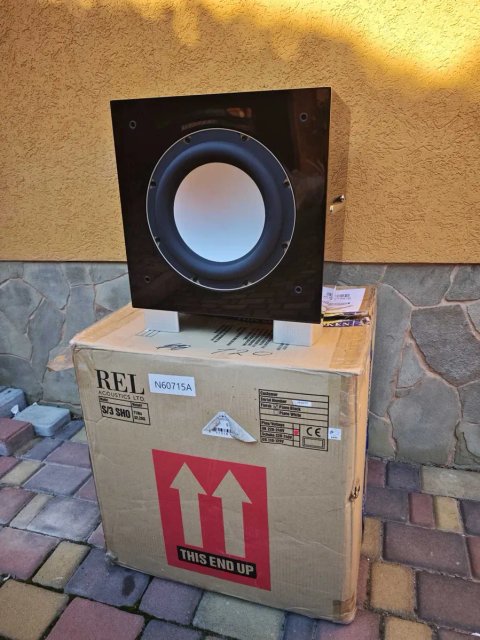 Сабвуфер саб REL S/3 SHO