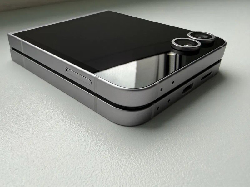 Samsung galaxy flip 6 12/256gb sm-f741b офіційний як новий — фото 5