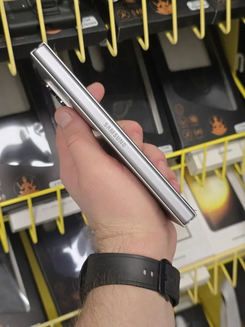 Samsung Galaxy Fold 6 12/256gb офіційний і відмінний стан — фото 8