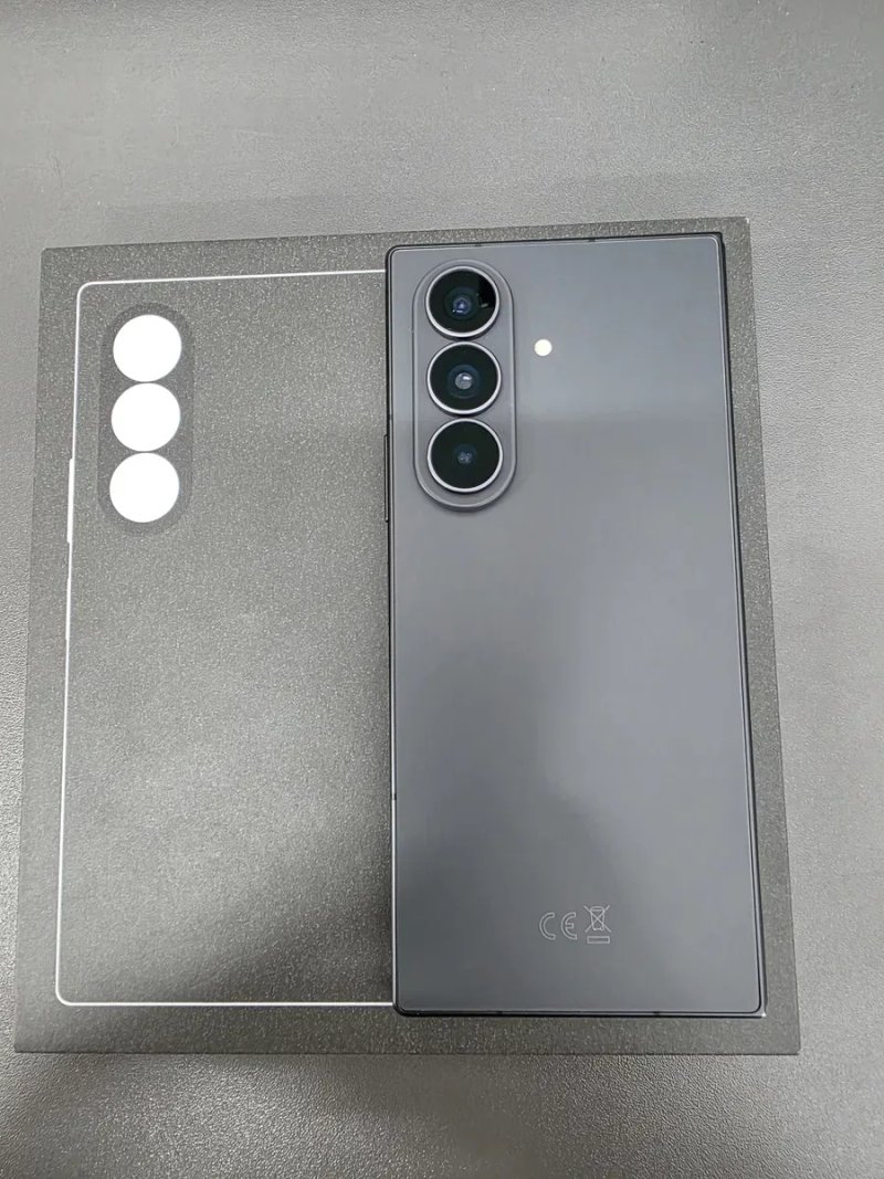 Samsung Galaxy Fold8 Ultra 12/256GB Graphite (SM-F976B) — фото 5