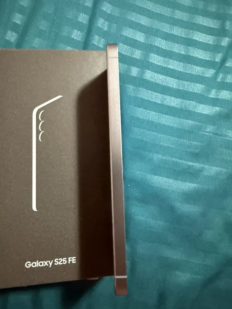 Samsung Galaxy S25 FE 128GB Новий телефон — фото 4