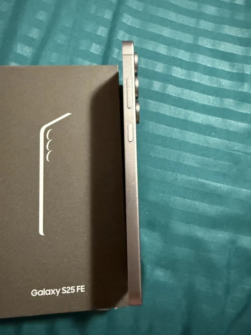 Samsung Galaxy S25 FE 128GB Новий телефон — фото 5