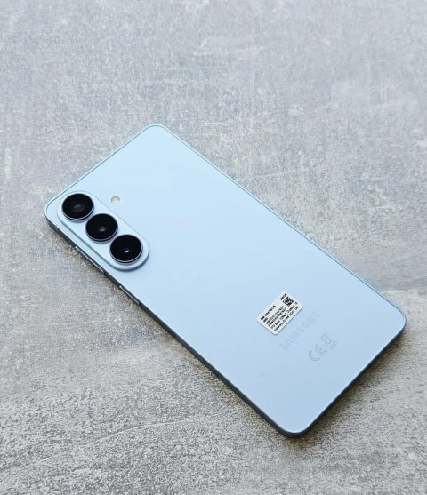 Samsung Galaxy S26 PLUS 12/256Gb Icyblue. 2 фізичні сім та eSIM. АКБ 100%