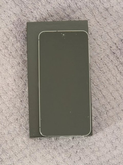Samsung S24 8/256 у ідеальному стані